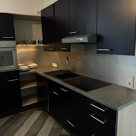 Doppelzimmer Und Garten In Haus